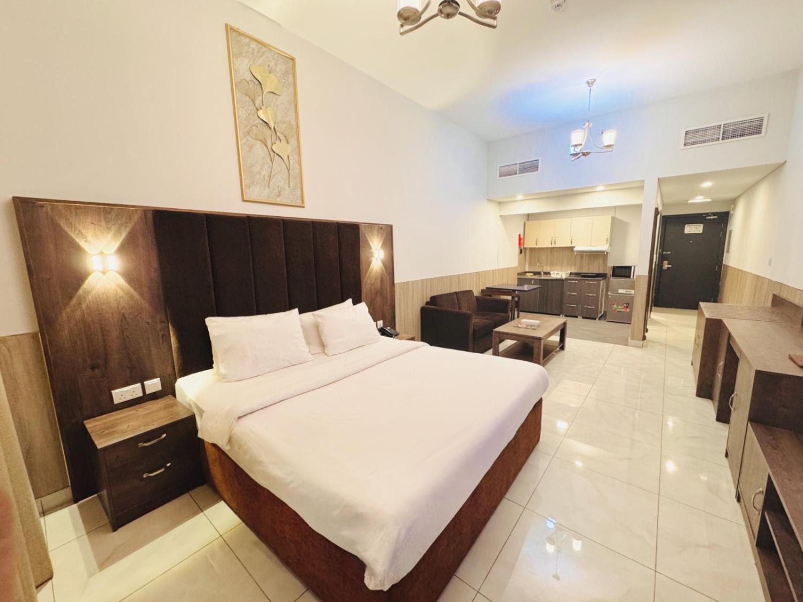 New Dream Plaza Hotel Apartment Dubai Esterno foto